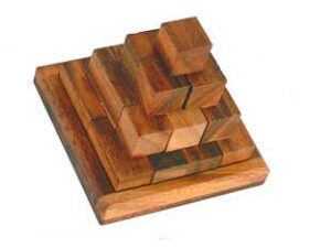 075 PIRAMIDE SQ