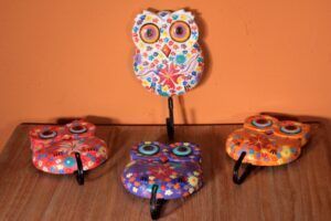 BUHOS percha