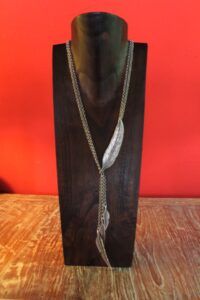 WT1945 COLLAR