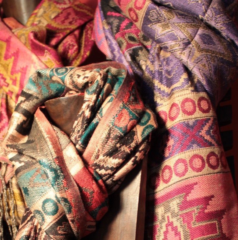 VN1903 PASHMINA VN1903 PASHMINA