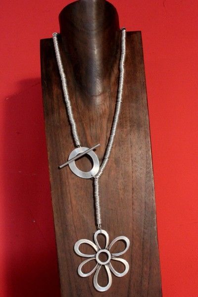 WT2012 COLLAR