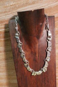 WT20138 COLLAR