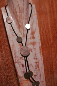 WT20147 COLLAR