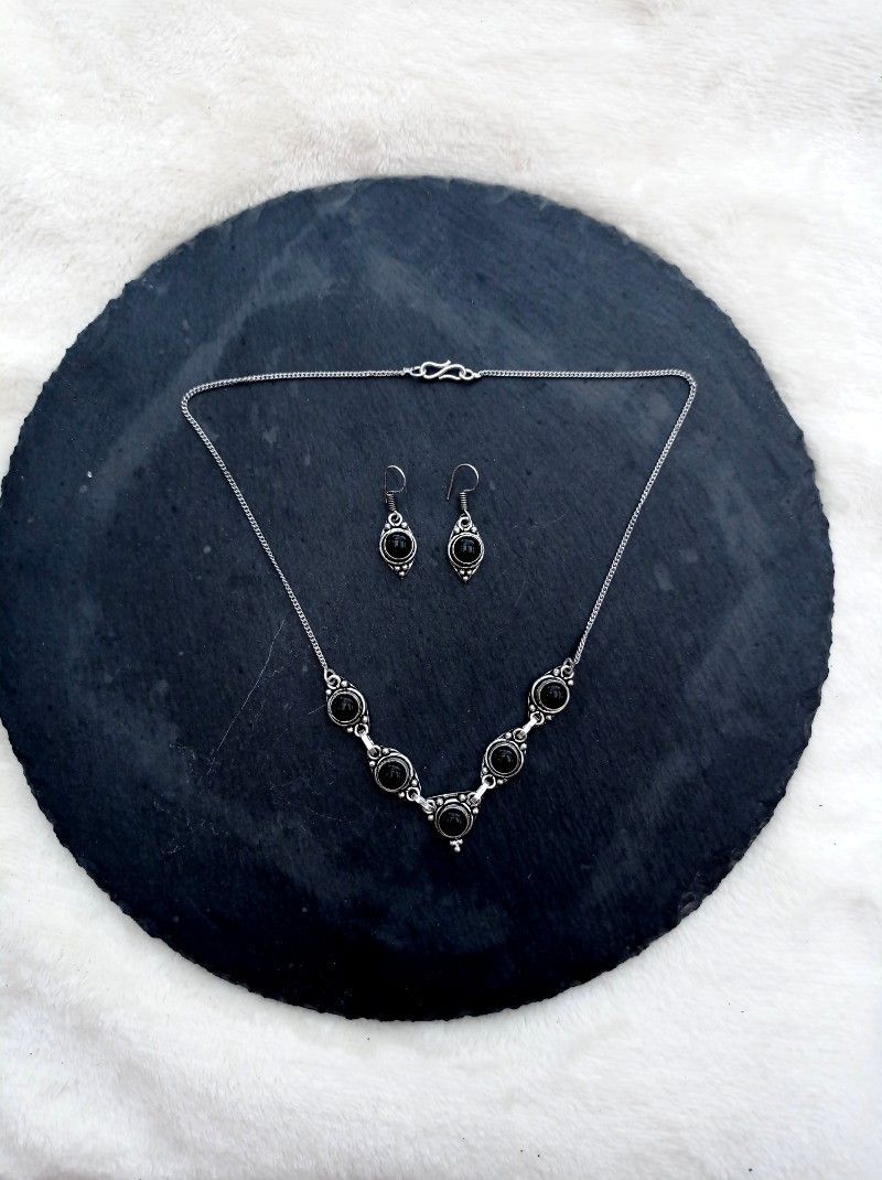 DV2112 CONJUNTO COLLAR Y PENDIENTES DV2112 CONJUNTO COLLAR Y PENDIENTES