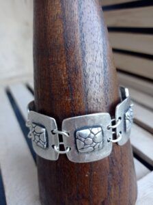 ET2146 PULSERA