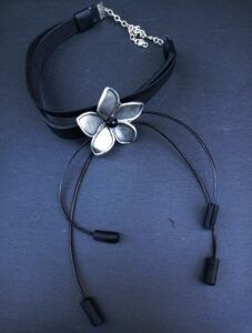 ET2172 COLLAR