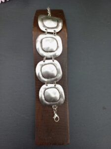 ET2272 PULSERA