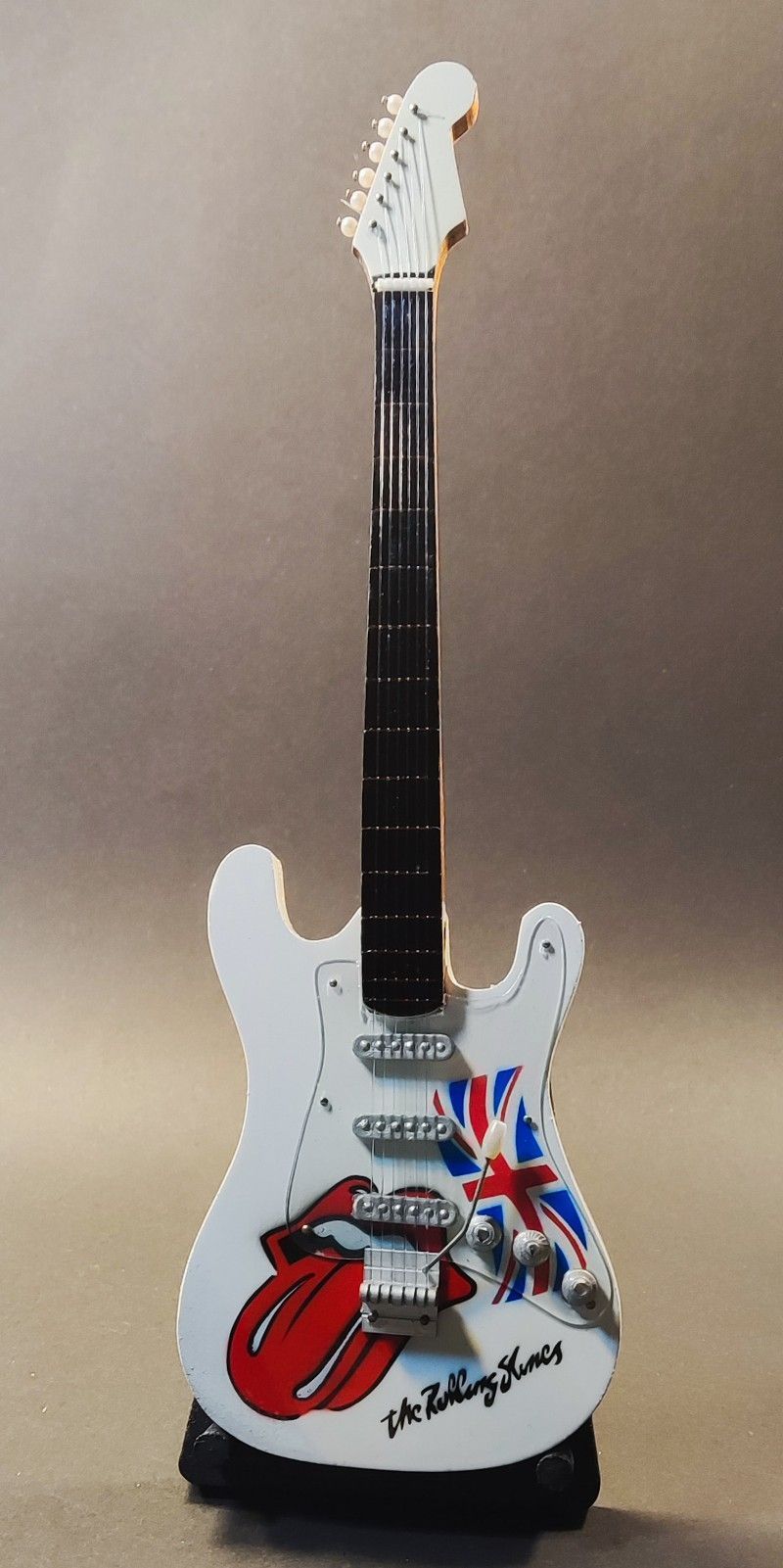G2222 GUITARRA G2222 GUITARRA