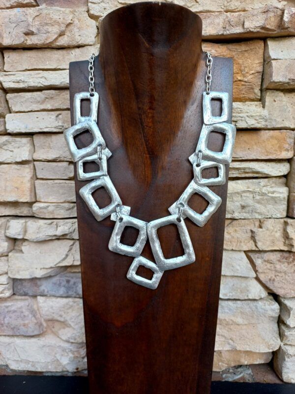 ETC2253 COLLAR