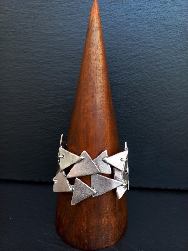 ETC2285 PULSERA