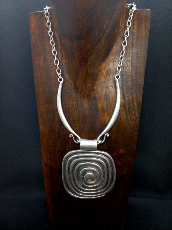 ETF2206 COLLAR
