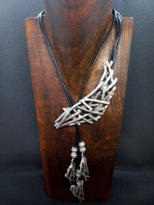 ETF2207 COLLAR