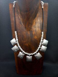 ETF2210 COLLAR