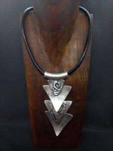 ETF2212 COLLAR