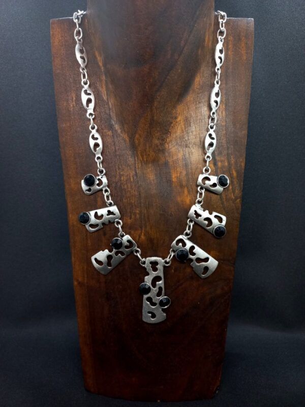 ETF2218 COLLAR