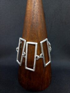ETF2241 PULSERA