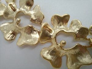 ETK2373 COLLAR